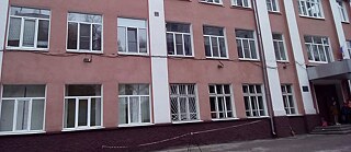 Schule Nr. 37 in Jaroslawl mit Schwerpunkt Englisch