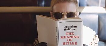 Filmstill aus „The Meaning of Hitler “ von Petra Epperlein & Michael Tucker, 2021