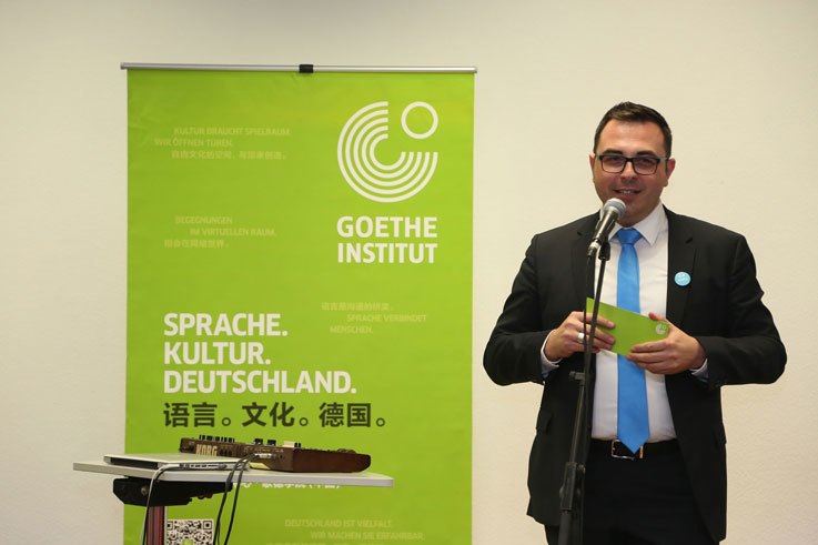 Rafael D. Deschka, Leiter der Spracharbeit des Goethe-Instituts China