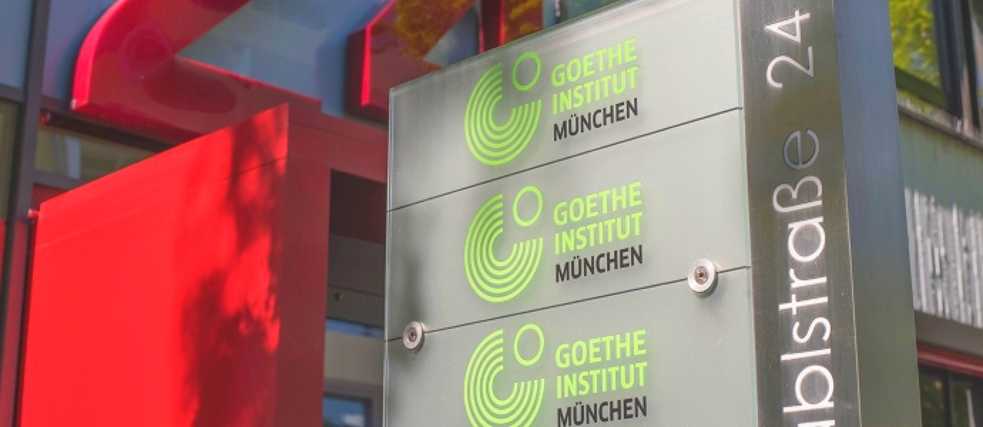 Mit Der Stadt Im Gesprach Reportagen Berichte Und Interviews Aus Aller Welt Goethe Institut