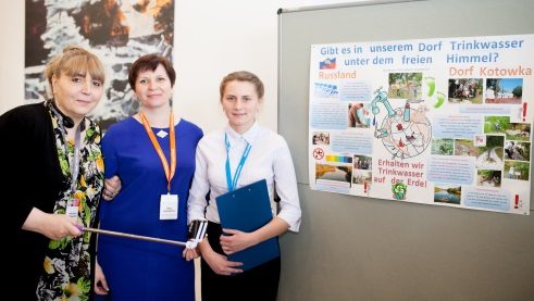 Khatuna Kapanadze, Irina Lukjanowa and Anastasija Dawydenko worked on the project about water