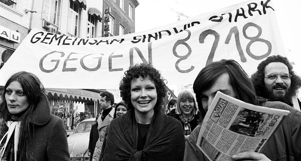 Protestní akce za beztrestnost potratů, náměstí Münsterplatz v Bonnu v roce 1975