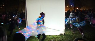 The Quartier Cultural Centre brings people together through cultural projects, such as the children video project “Lichtbox” (lightbox). 
