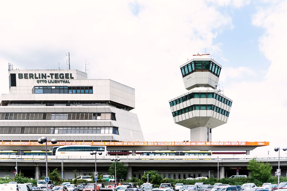Das Gebäude des Flughafens Tegel wurde 1974 fertiggestellt