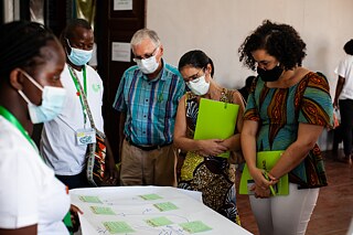 O nosso júri: João Manoel Serôdio, Adjany Costa, Cecília Bernardo, Érica Tavares e Lueji Pestana.