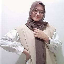 Salma Putri Hafidza - SMA PGII 1 Bandung