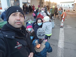 Džavid a jeho rodina prekročili poľskú hranicu, február 2022.