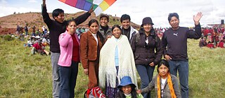 Das Jaqi Aru Team in Tiwanaku im Westen Boliviens