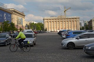 вулиці й площі Харкова