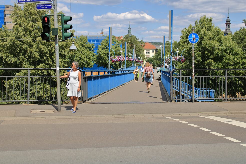L’Alte Brücke visto dalla Franz-Josef-Röder-Straße