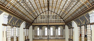 Former Karstadt department store on Marienplatz: the abandoned Art Nouveau building was starred in “Grand Budapest Hotel”.