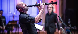 Kinan Azmeh and NDR Bigband