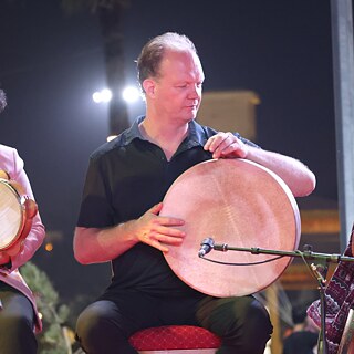 Vinsent Planjer playing percussion