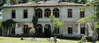 Former industrial-technical school of Gorabezhauli