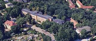 Das Gebäude der Waldorfschule an der Marienallee in Dresden. Hier befand sich das Lehrerseminar, das Kästner besuchte.