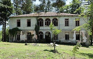 Ehemalige Industrietechnische Schule von Goraberezhauli (Gebäude Nr. 1)