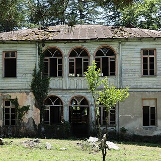 former Industrial-Technical School of Gorabezhauli