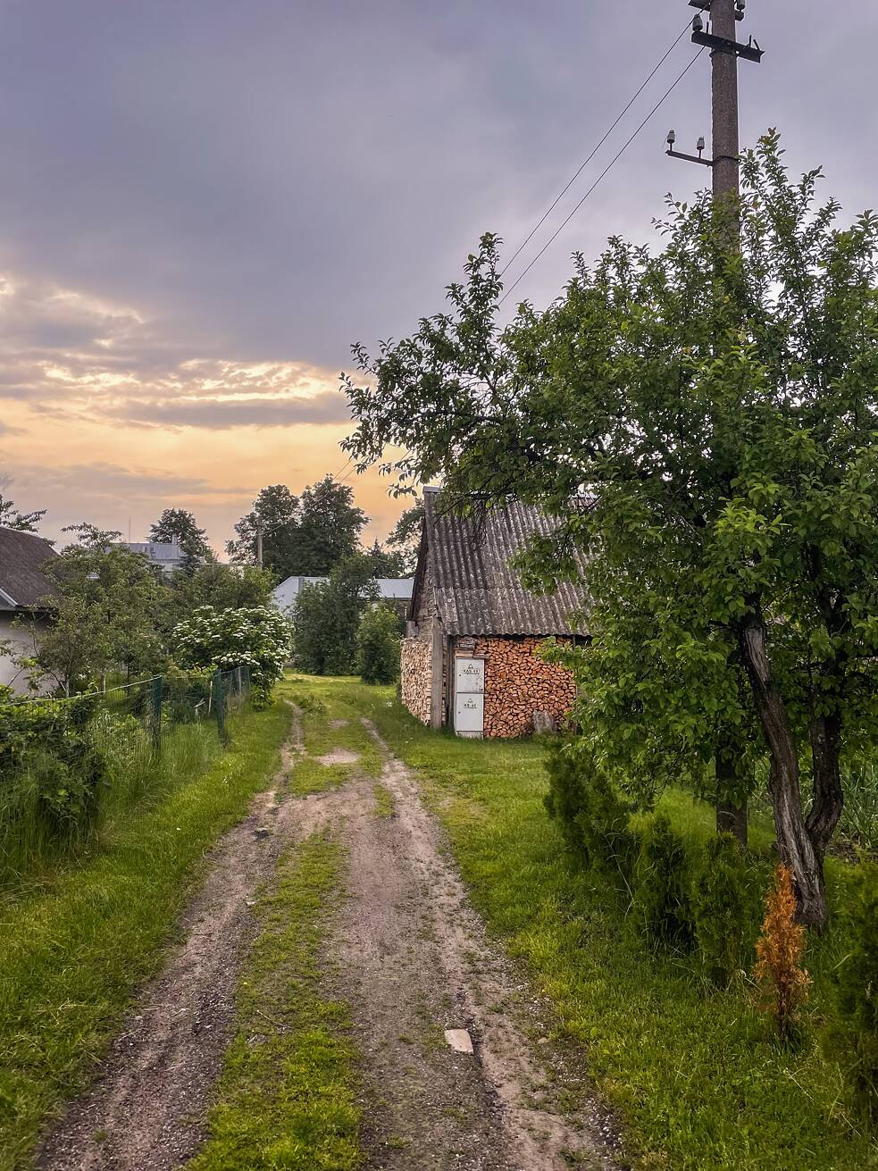 Straße in Onuškis.