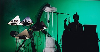 Artist Moritz Simon Geist with his machine instruments