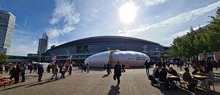 Well-attended courtyard at the exhibition centre in Frankfurt am Main during the book fair