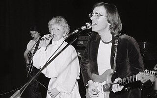 Die Band Modus - Auftritt im V-Klub in Bratislava 1979. Von links: Vilo Pobjecký, Marika Gombitová und Meky Žbirka.