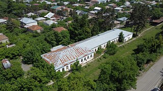 Bahnhof in Surami