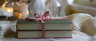 Winter books with gift ribbon 