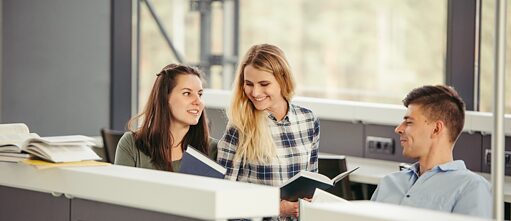 Studenten diskutieren