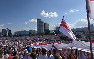 Protest v Minsku proti zmanipulovaným prezidentským volbám 2020