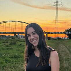 Elizabeth Raab Elizabeth Raab