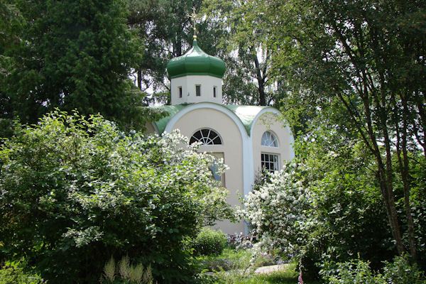 Wenn die Blumen blühen (Mikniškiai, Šalčininkai-Bezirk) Foto: Konsuela Liaskovskaja