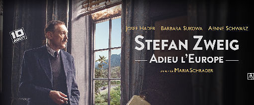 Stefan Zweig steht vor einem Fenster, Ausblick auf eine brasilianische Landschaft