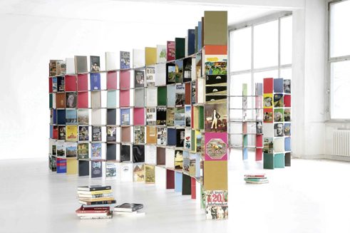Werner Aisslinger, Books shelf, 2007 © ifa
