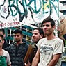 30 de setiembre. Inmigrantes y el colectivo Sick of Waiting se reunieron en la plaza Omonoia en Atenas, para protestar contra la pasividad de la UE frente a la crisis de refugiados. 