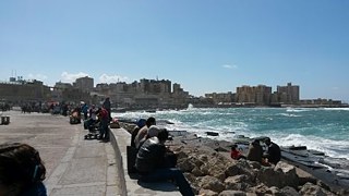 Die Mittelmeerpromenade in Alexandria