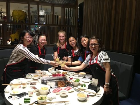 Pre-Birthday-Party beim Hotpot-Essen mit den Englischkolleginnen