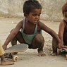 Young skaters in Janwaar