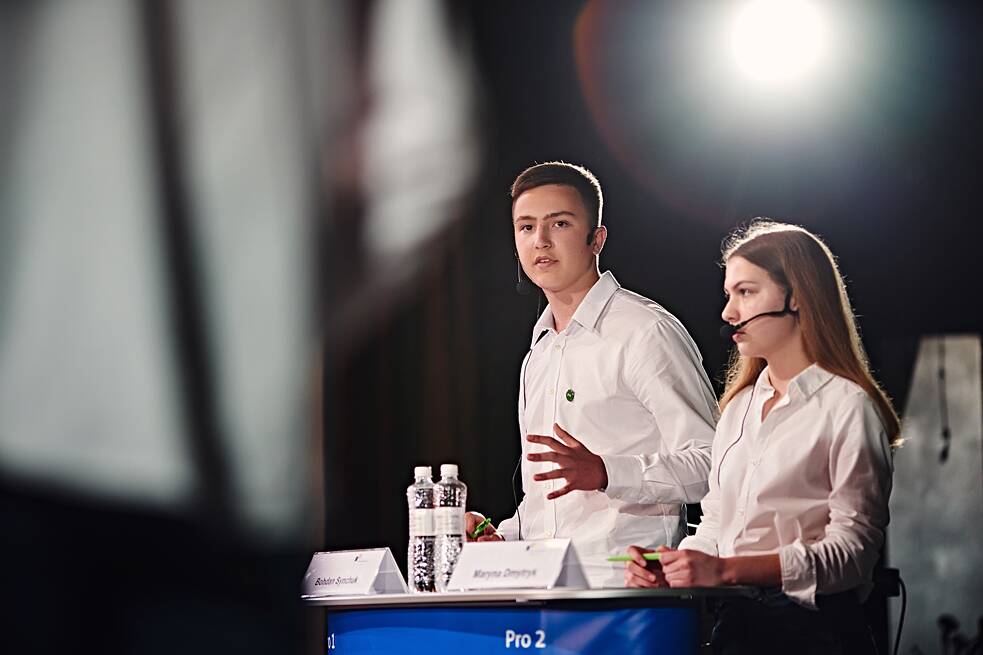 XIV. Landesfinale Jugend debattiert international Ukraine 2019