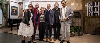 zprava doleva: Klára Arpa (Goethe-Institut), Nikolaj Nikitin (umělecký ředitel Febiofestu), Angelika Ridder (5editelka regionu střední a východní Evropa, Goethe-Institut), Dieter Kosslik, Martin Farkas, kameraman filmu Krása & pomíjivost, Marcel Maïga (German Films)